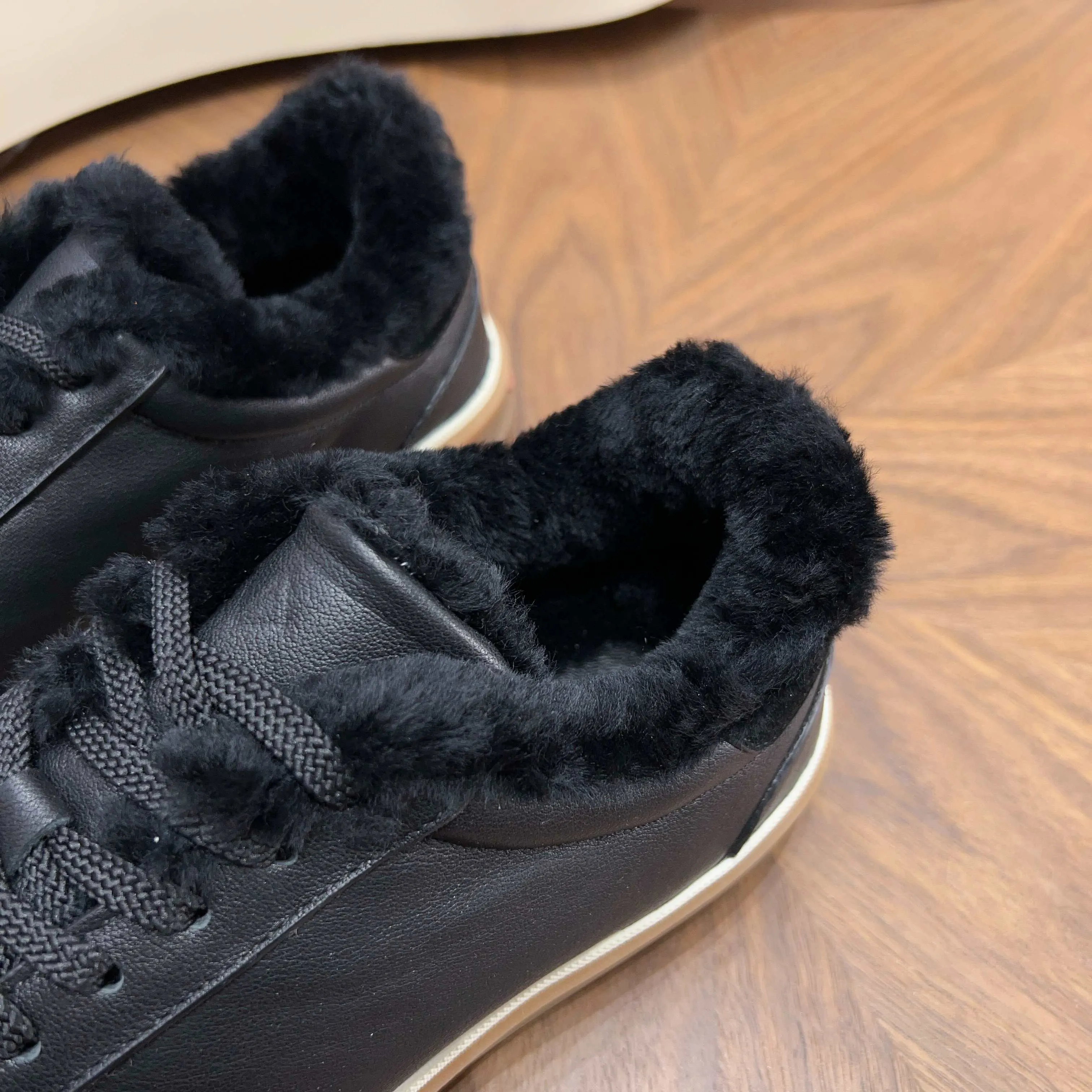 💰740 Loro Piana - Classic casual wool shoes, men's lace-up casual shoes and sneakers, high-quality lightweight and comfortable fabrics, suitable for outdoor leisure, the color is young and energetic, and it looks great with sportswear or casual suits! Code number: 39-44 (45, 46, can be customized)